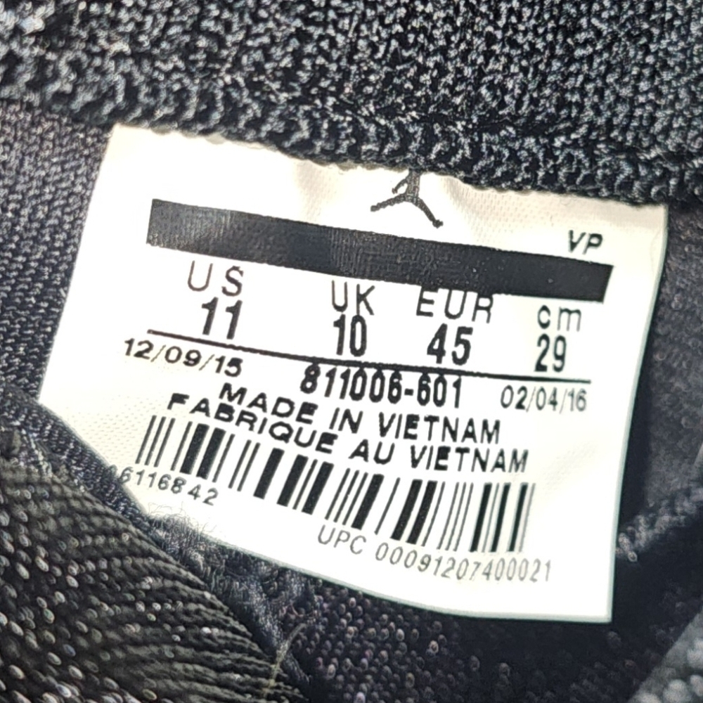 Size 11 ~ Air Jordan 30 "XXX" Gym Red (811006-601). - Picture 16 of 16